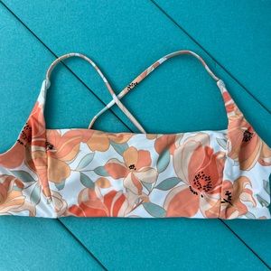 Rip Curl Reversible Wildflower Bikini Top